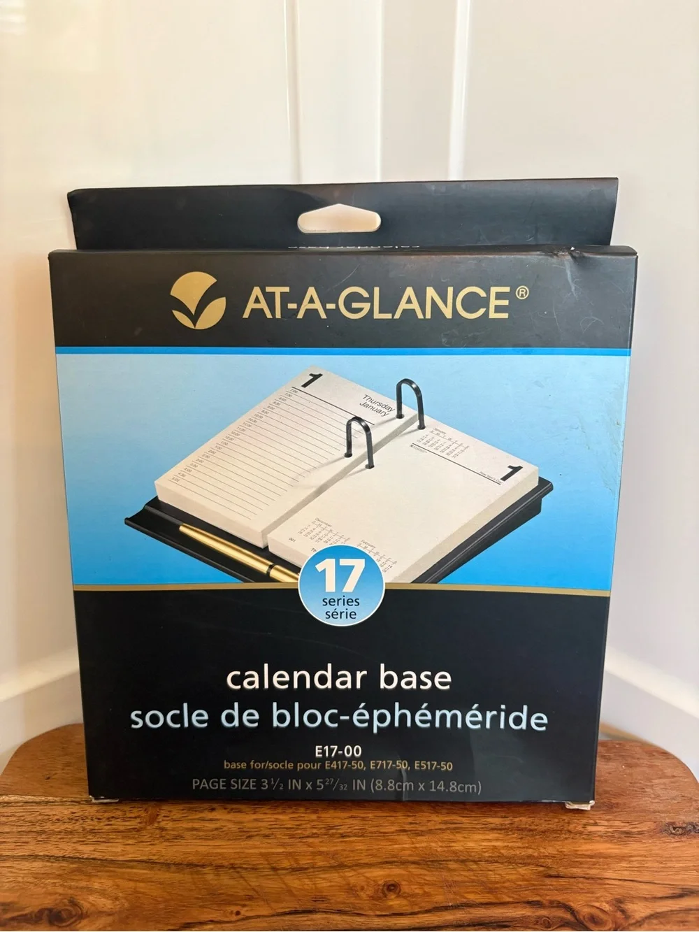 AT-A-GLANCE Calendar Base in Black and Blue